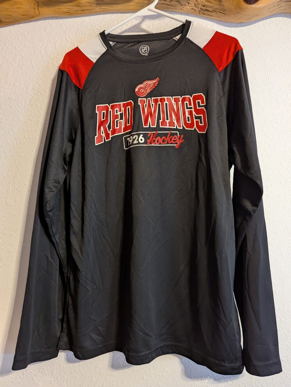 Men's Detroit Red Wings 1926 Hockey Shirt Size Large